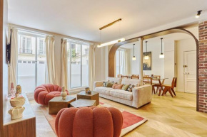 Exceptional 3 bedrooms Apartment Heart of Paris By Studio Prestige